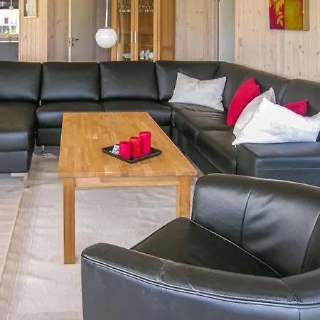 Vakantiehuis Awesome Home In Rudkobing With Sauna