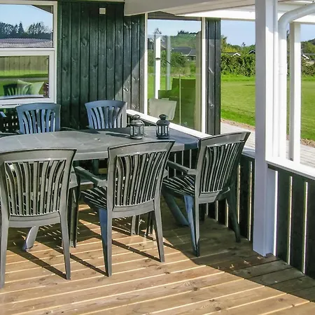 Vakantiehuis Awesome Home In Rudkobing With Sauna Spodsbjerg